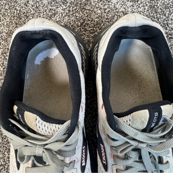 Brooks Adrenaline GTS 22 Running Shoes Womens Size 7.5 Gray Comfort Cushioned - Picture 3 of 10